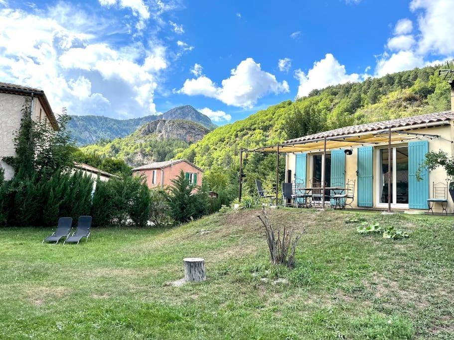 Maison A Castellane Buitenkant foto